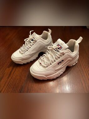 FILA Women's White Chunky Sneakers